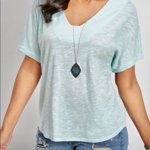 Solid V-Neck Roadtrip Tee